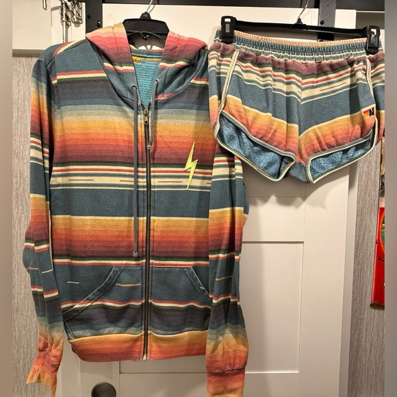 MATCHING SET! Aviator Nation’s TULUM Hoodie & Shorts Size Large, Like-New! - Picture 4 of 14